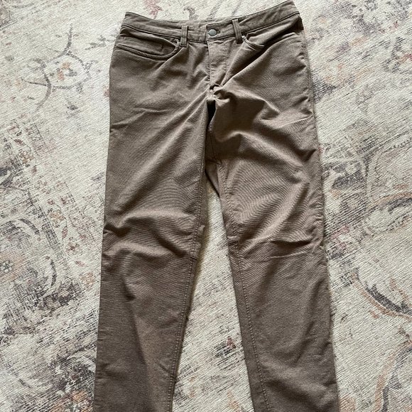 lululemon athletica Other - Lululemon Men's ABC style plants